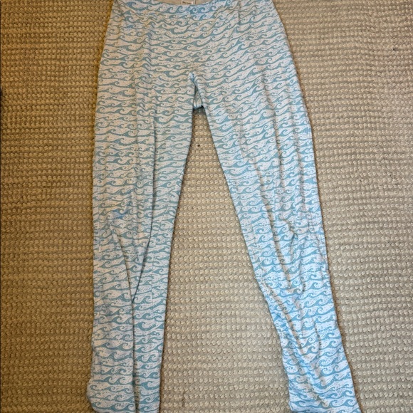 Roller rabbit wave pajama set - Picture 2 of 3